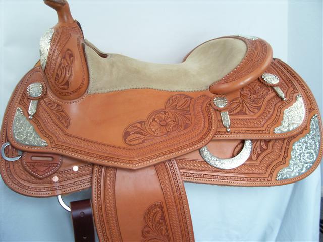 Used Saddle:- Image Number:0